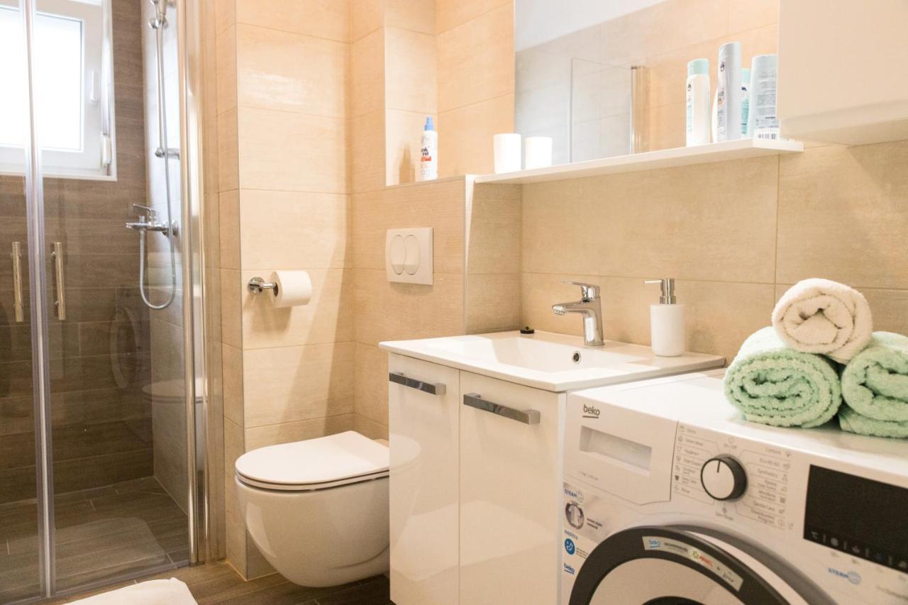 Apartment Zara - Luxury Apartment With Private Pool Exteriér fotografie