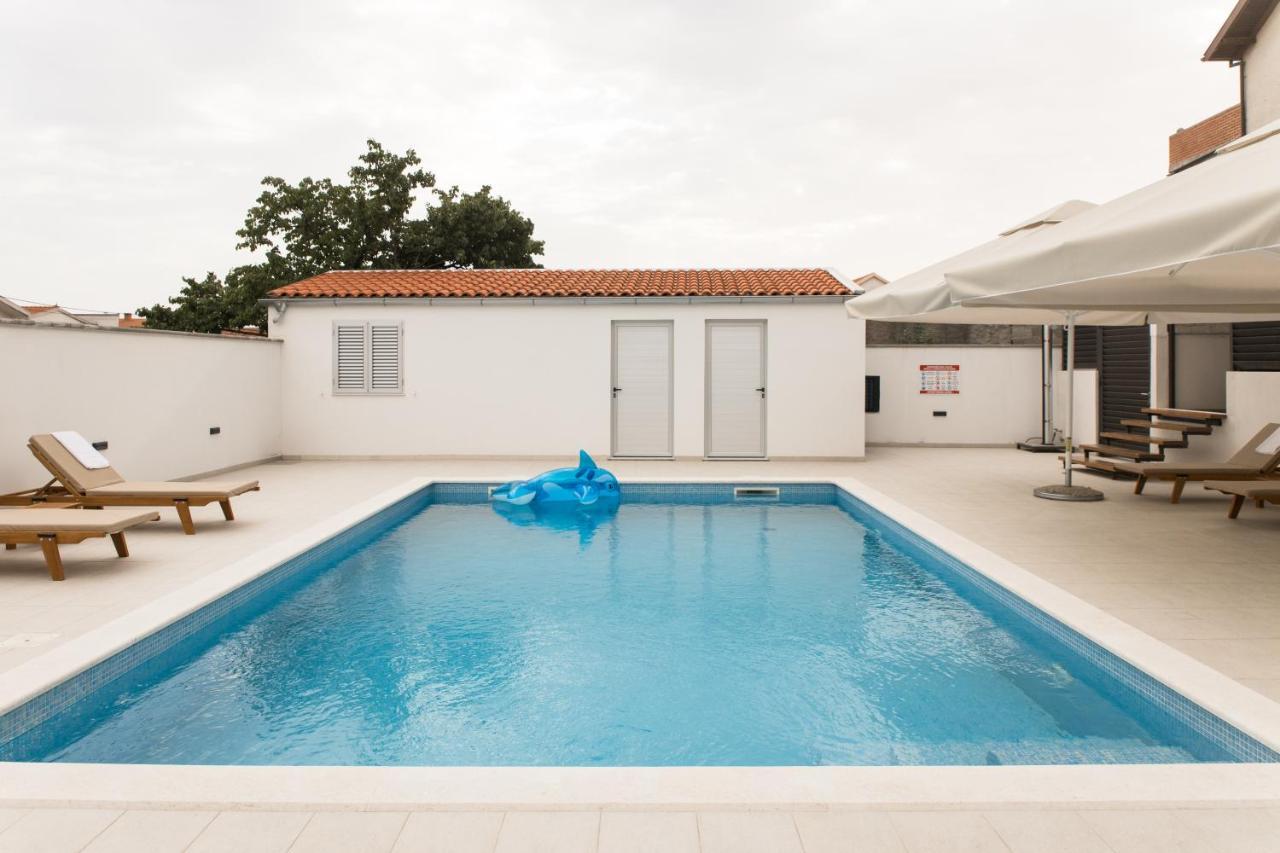Apartment Zara - Luxury Apartment With Private Pool Exteriér fotografie
