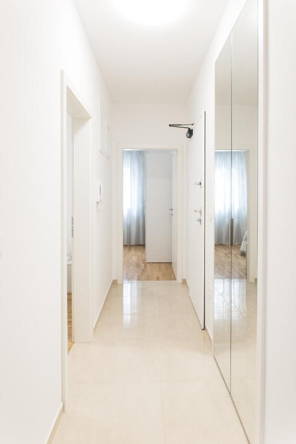 Apartment Zara - Luxury Apartment With Private Pool Exteriér fotografie